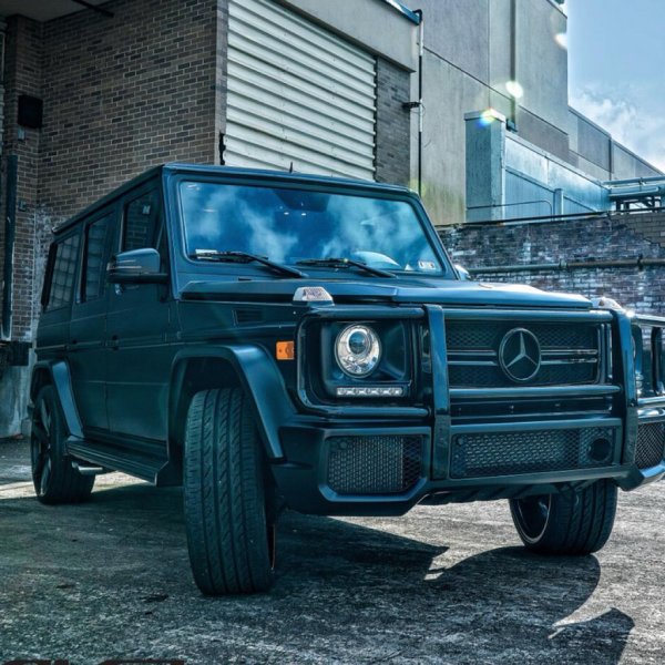 Mercedes Benz g63 на айфон