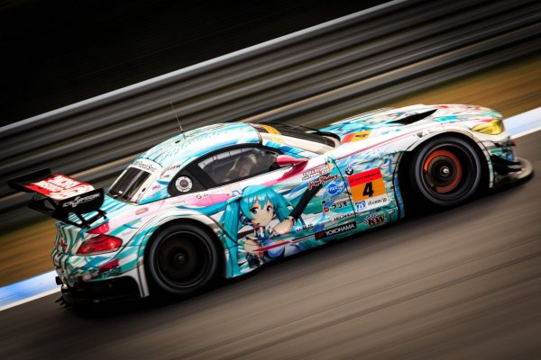 BMW Racing Miku