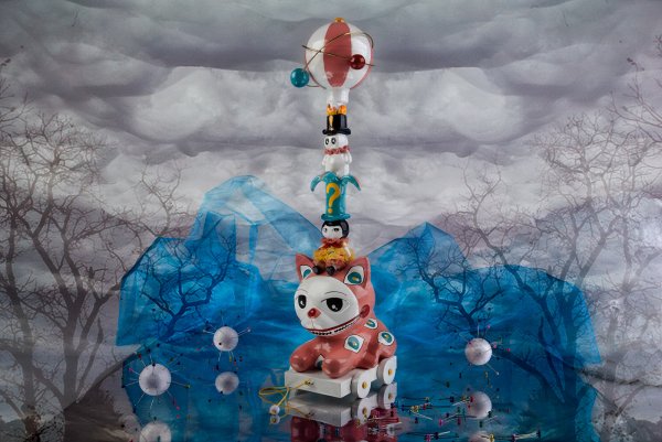 Гора игрушек арт