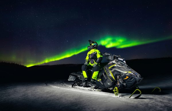 Снежный мотоцикл