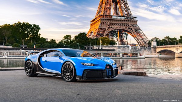 Бугатти Chiron 2020