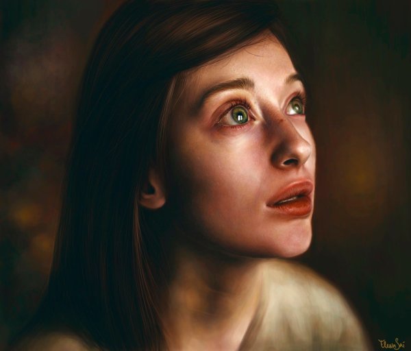 Испуганная девушка