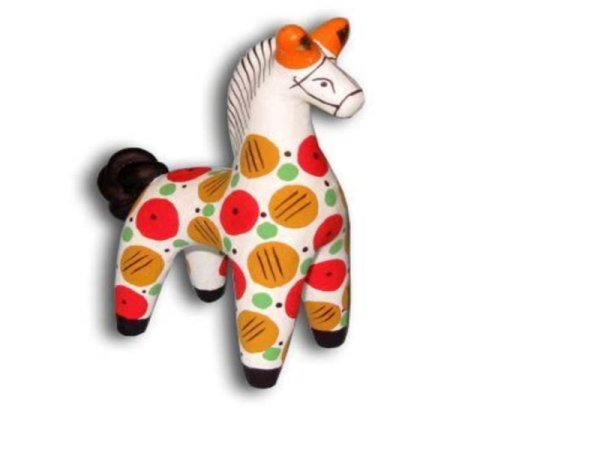 Роспись лошади в Дымковском стиле