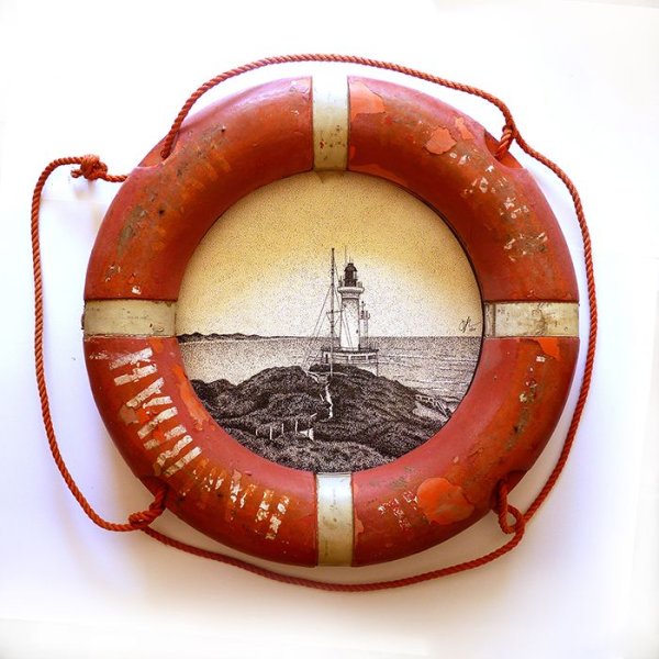 Спасательный круг старинный