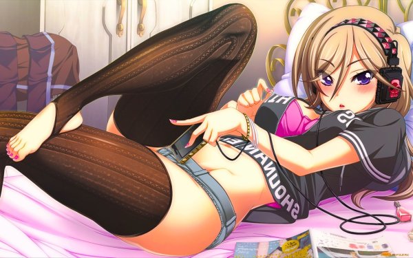 Голые аниме девочки в чулках