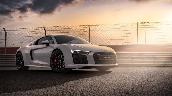 Audi r8 4к