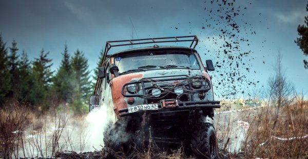 Off Road 4x4 УАЗ экспе) иционный