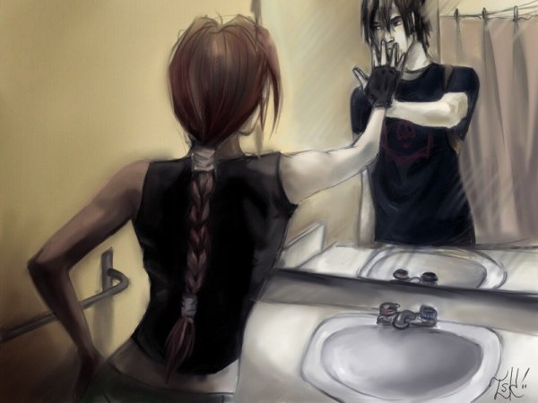 Отражение в зеркале арт