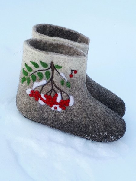 Украшение валенок