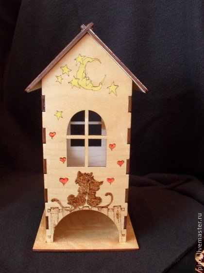 Чайный домик разукрашенный красками просто