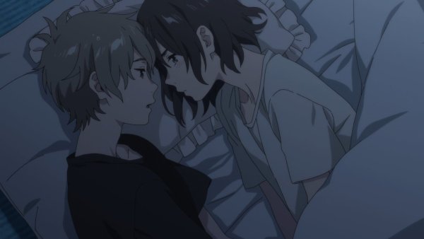 Мио Тибана незнакомец на берегу моря