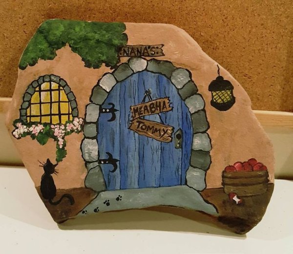 Панно камень с домиками