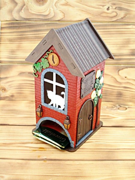 Деревянный домик для чая