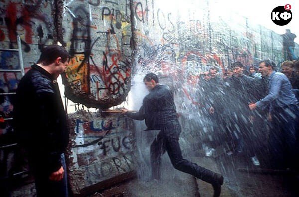 Крах железного занавеса