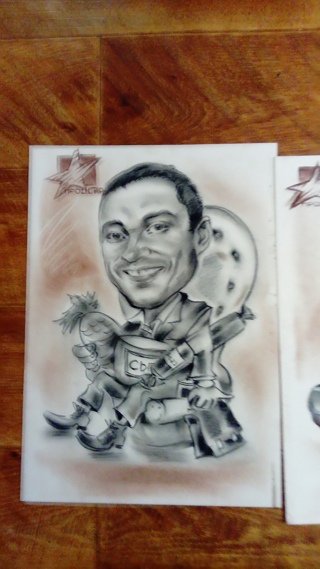 Шарж много рук