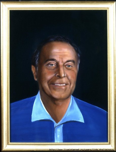 Портрет Муслима Магомаева