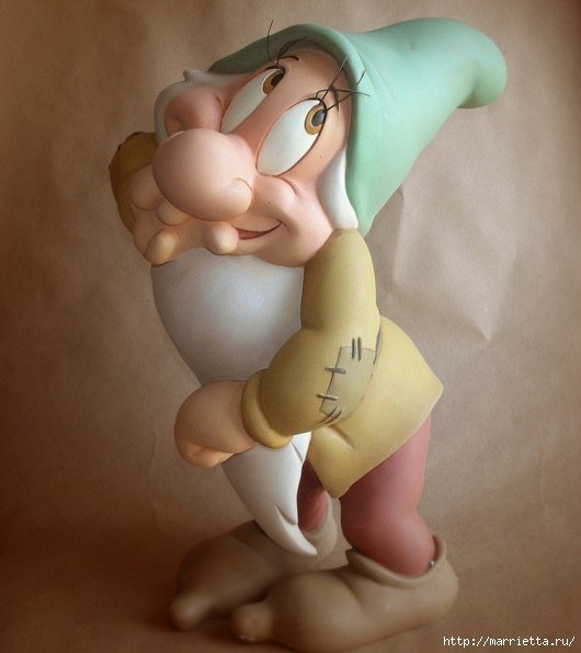 Фигурки гномов из полимерной глины