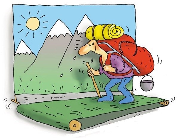 Веселый турист с рюкзаком