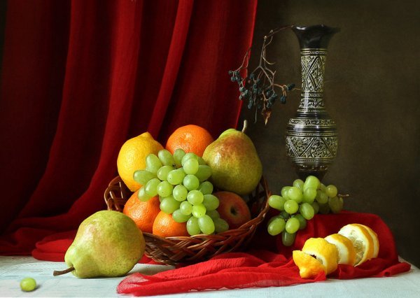 Натюрморт фруктов