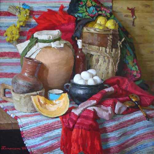 Натюрморт в национальном стиле с вышивкой