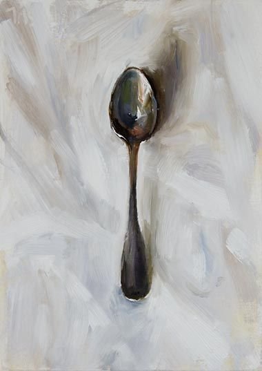 Металлическая ложка карандашом