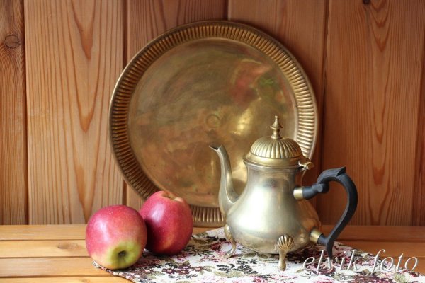 Натюрморт с чайником акварель