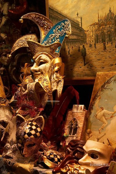 Карнавальные маски Венеции натюрморт