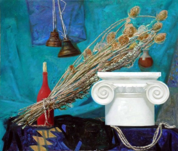 Академический натюрморт гипсовых капителей