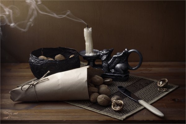 Натюрморт с перчатками