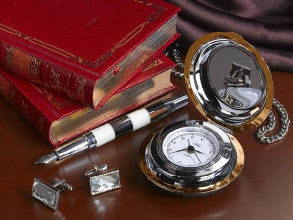 Деловой натюрморт