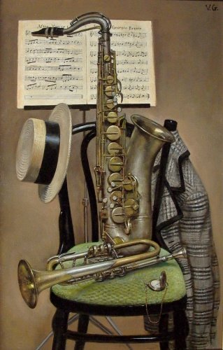 Натюрморт с саксофоном