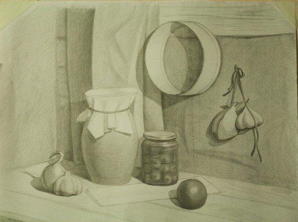 Натюрморт простым карандашом
