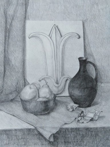 Академический натюрморт с гипсовой розеткой