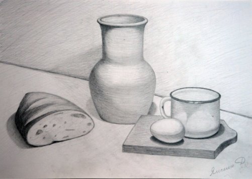 Тематический натюрморт карандашом