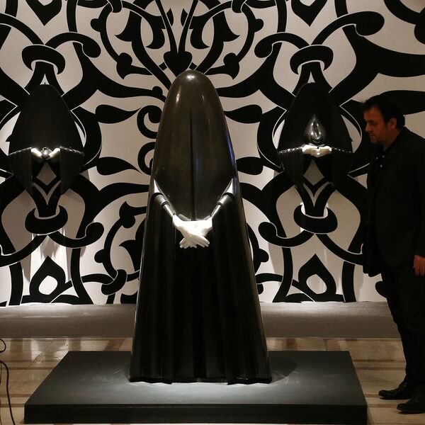 Айдан Салахова художник