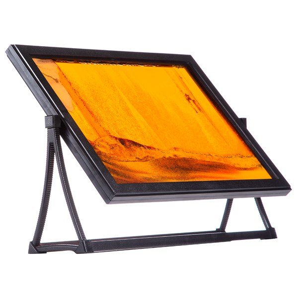 Динамичная картина из песка