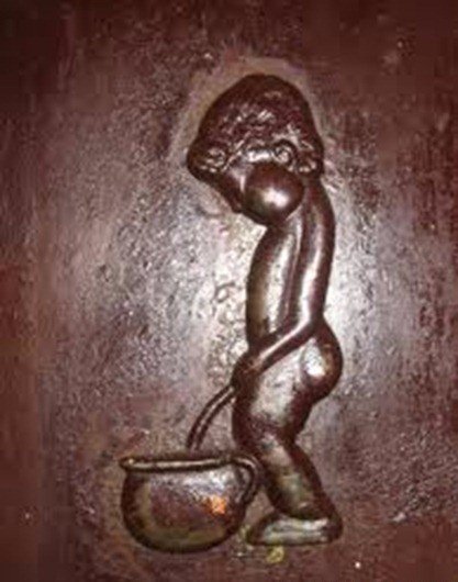 Писающий мальчик Хельсинки