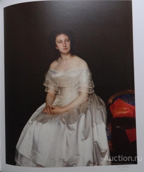 Девушка в платье картина