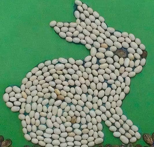 Аппликация из семян