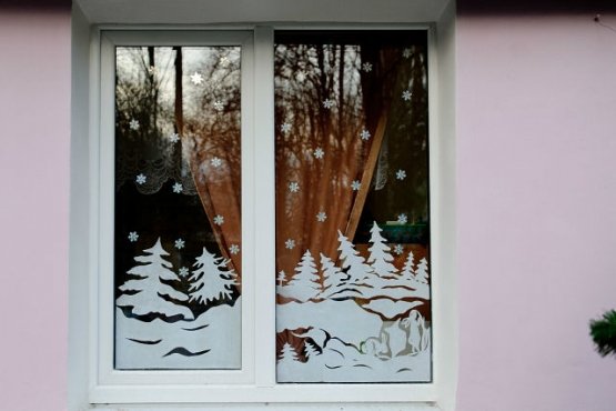 Украшение окон в ДОУ К новому году