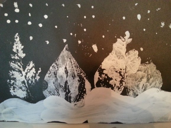 Зимний пейзаж из круп