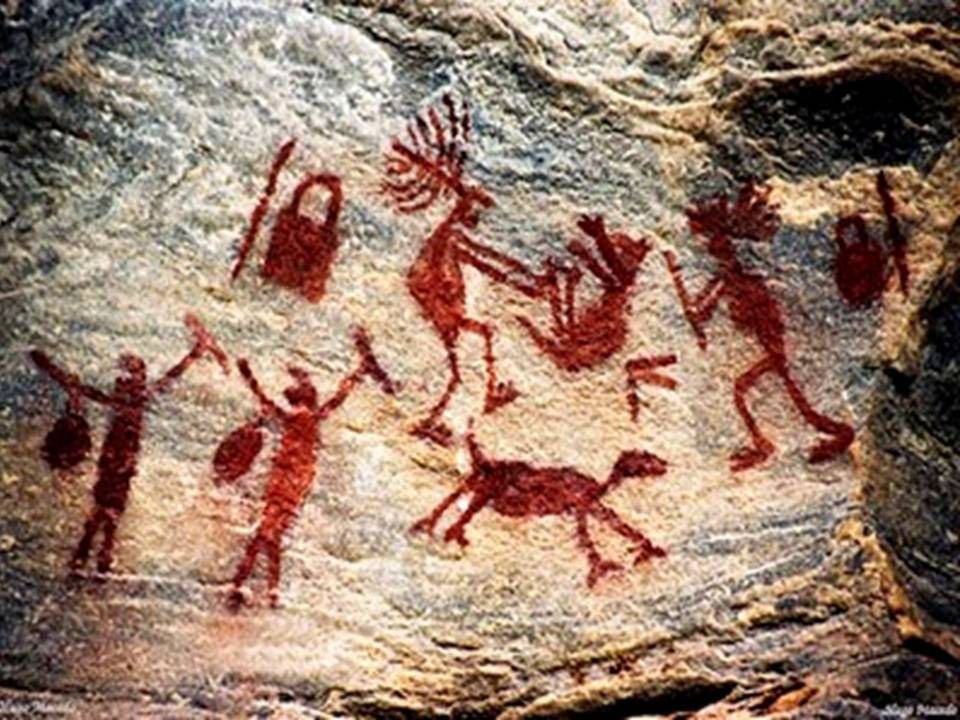 Пиктограммы древних людей. Серра-да-Капивара наскальные рисунки. Серра де Капивара Наскальная живопись. Наскальная живопись пещера Руффиньяк. Пещера Серра да Капивара.