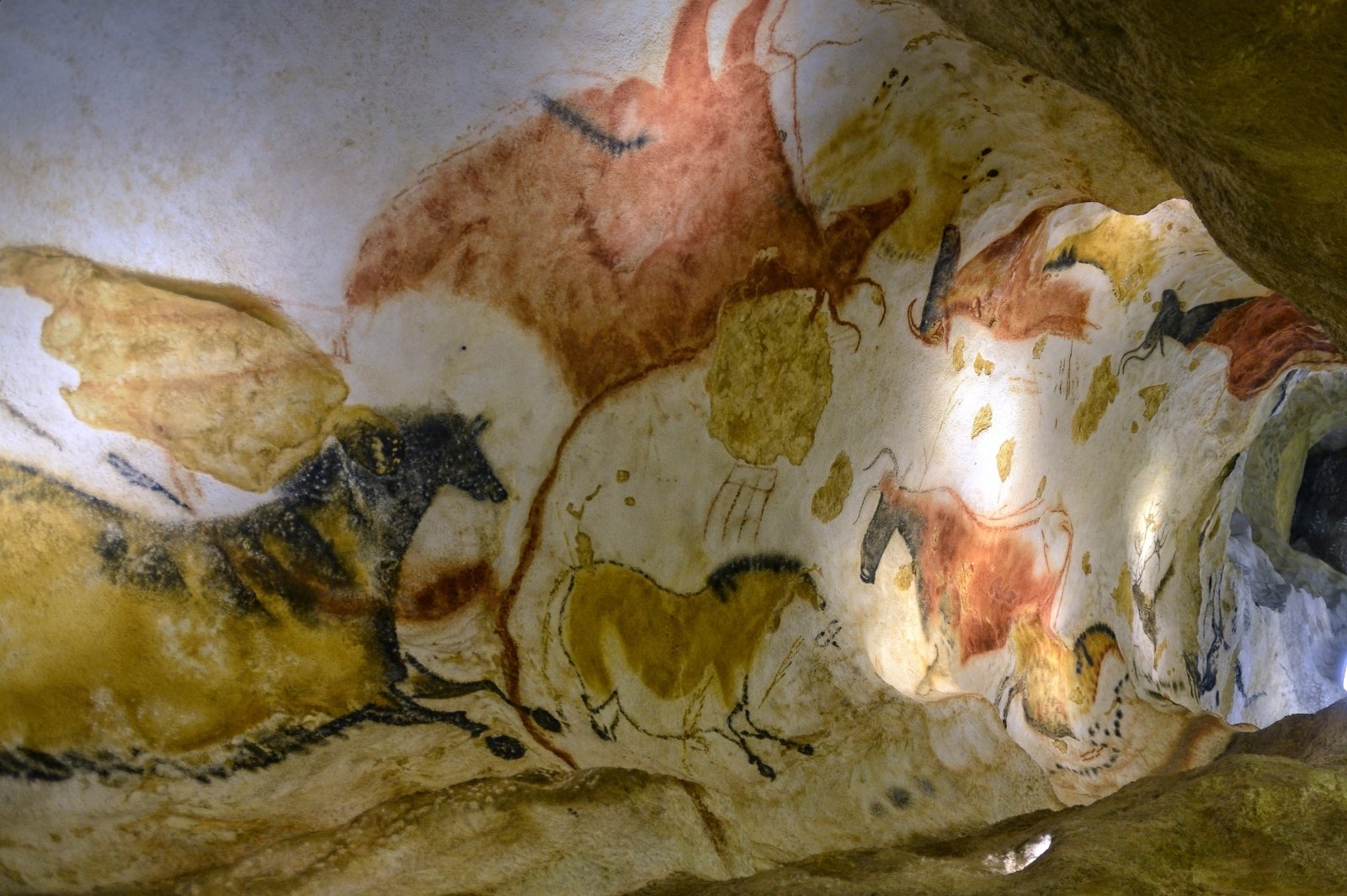 Капова пещера живопись палеолит