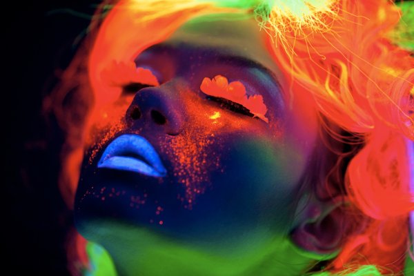 Яркие Неоновые краски