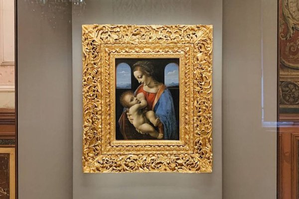 Мадонна Литта в Эрмитаже