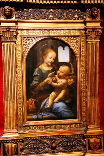 Леонардо Давинчи Мадонна тенуа