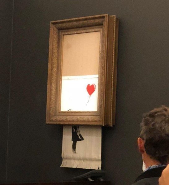 Девочка с воздушным шаром Бэнкси самоуничтожилась