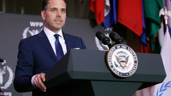 Джо Байден голый