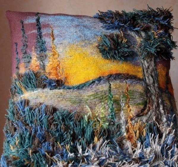Панно из шерстяных ниток