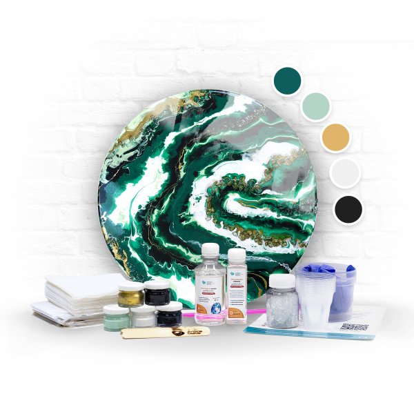 Картина из эпоксидной смолы красная